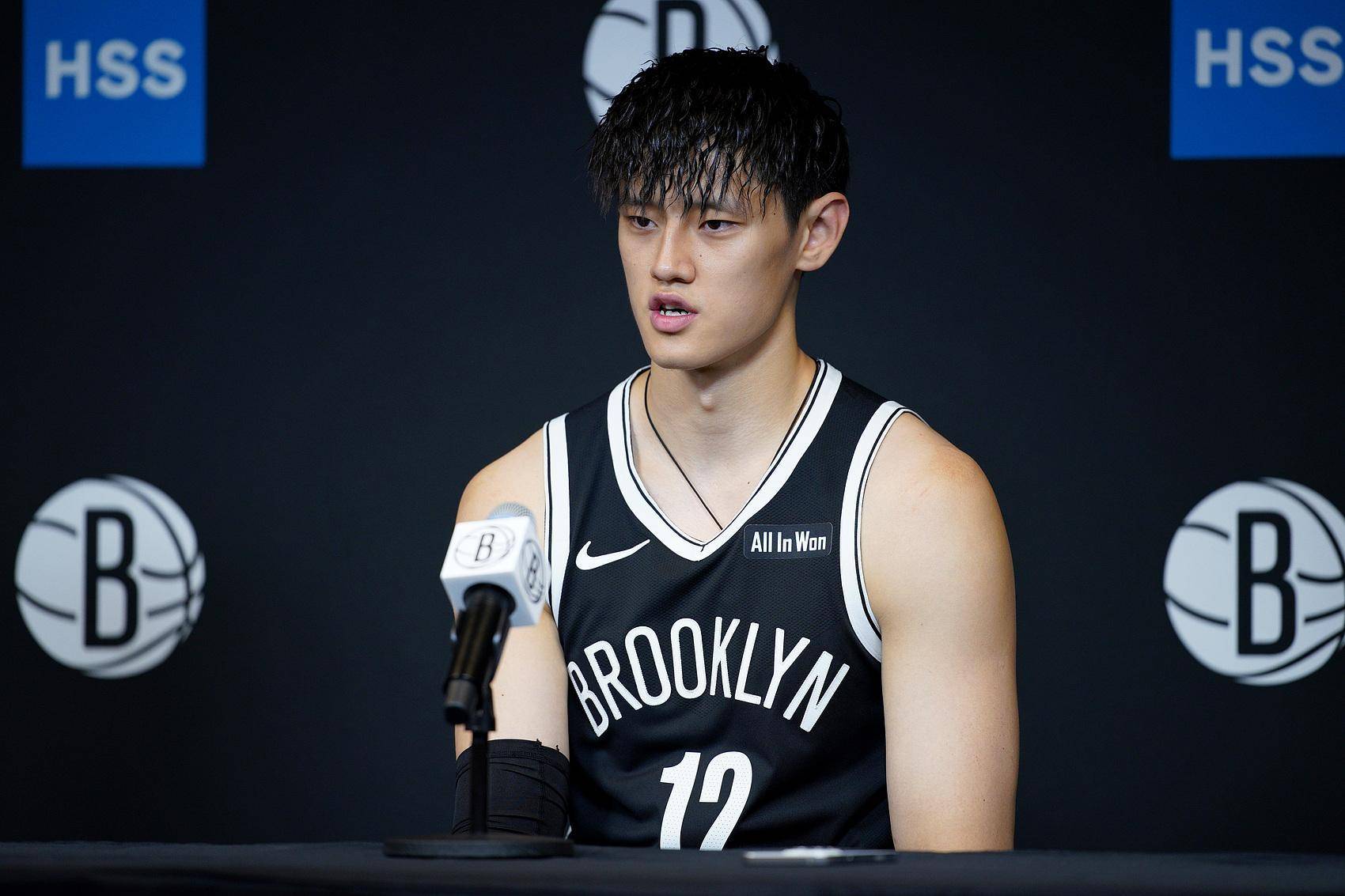 皇冠体育下载-曾凡博：重返NBA，希望打破大家对亚洲球员的固有印象