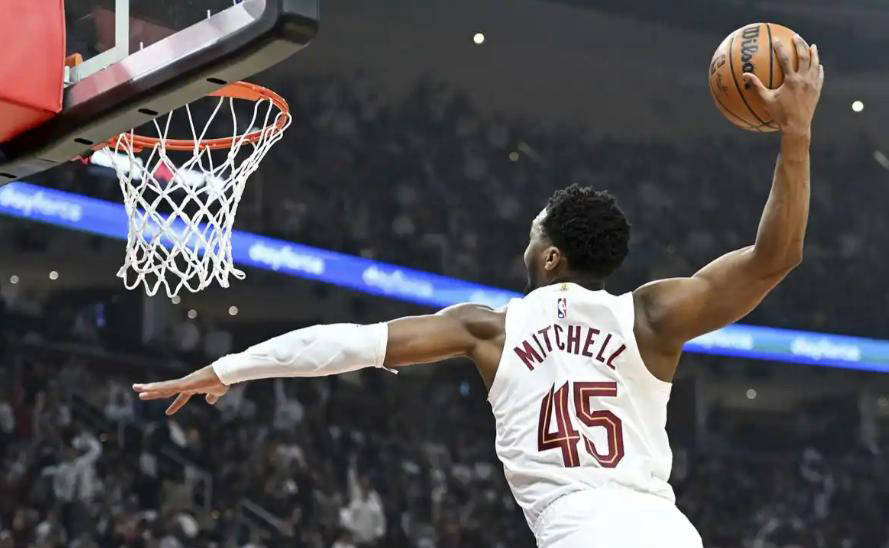 NBA豪赌风云:克利夫兰骑士巨额投入背后的挑战